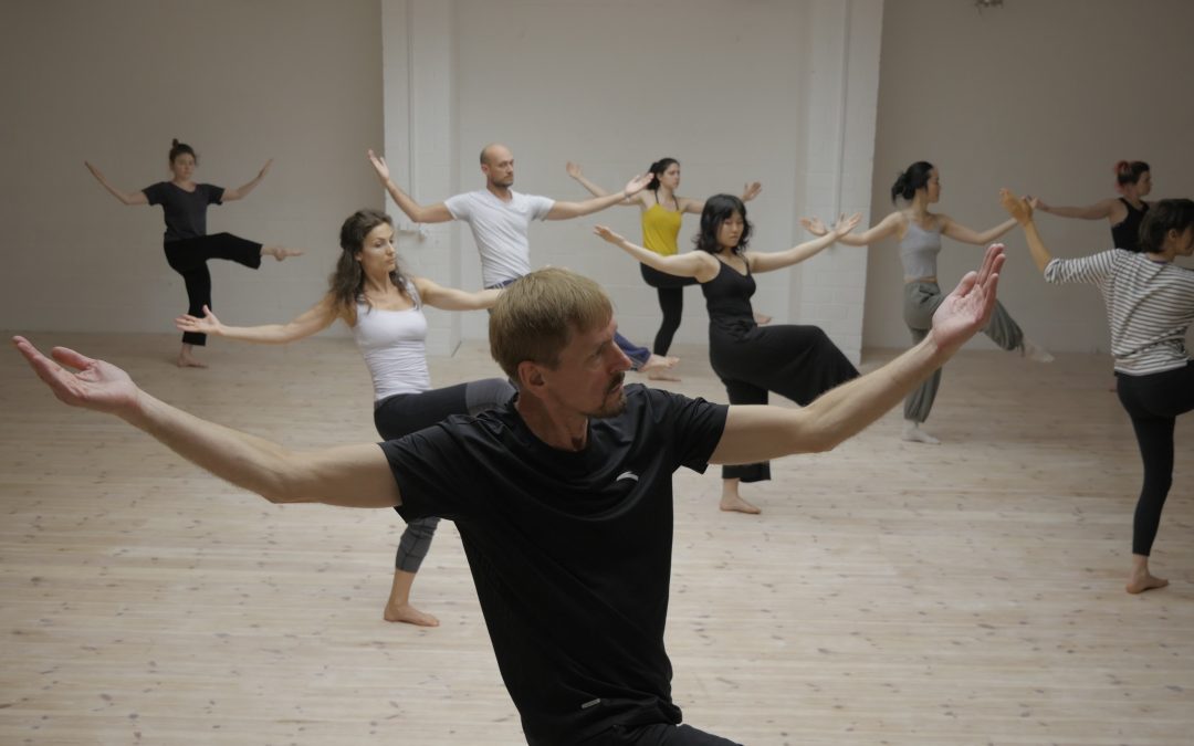 Receive a Full or Partial Scholarship for Education in Performing Arts
